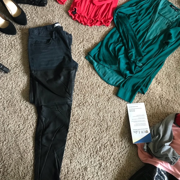 Girls Night Out Bundle - Picture 2 of 6